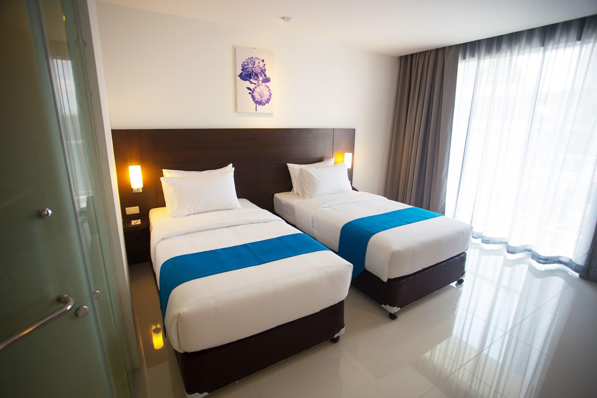 Rodina Beach Hotel Джомтиен Бийч Екстериор снимка