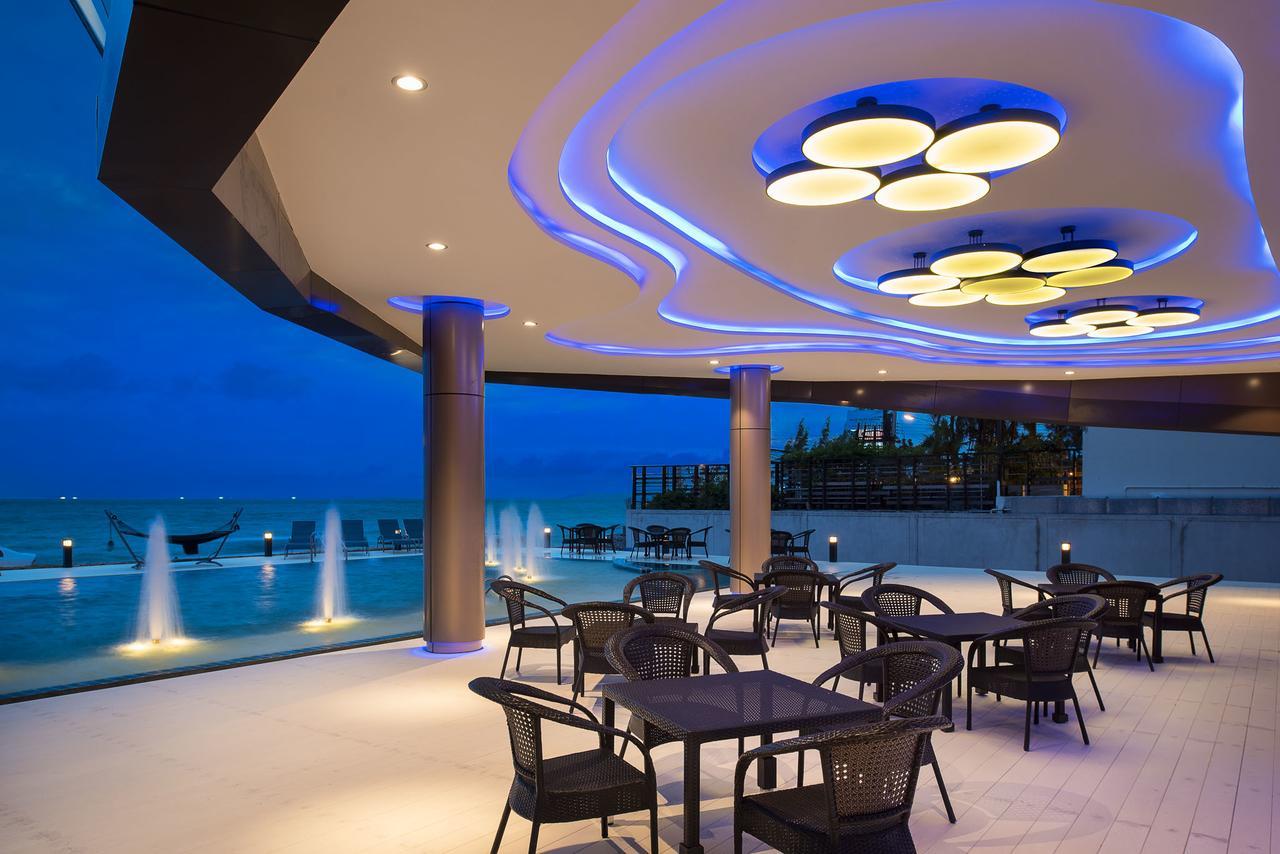 Rodina Beach Hotel Джомтиен Бийч Екстериор снимка